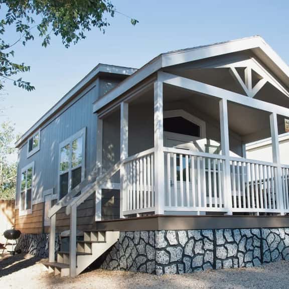 Balanced Rock Cabin #05 - Image 1